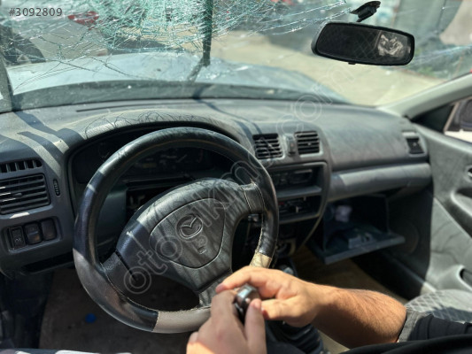 MAZDA 323 TABLA