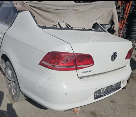 PASSAT B7 ARKA ÇAMURLUKLARI