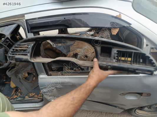 ford mondeo mk1 93-96 gösterge cercevesi. Son olur fiyat