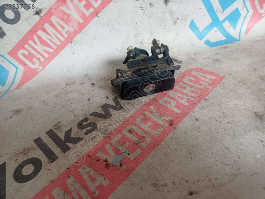 vw polo classic bagaj kilidi