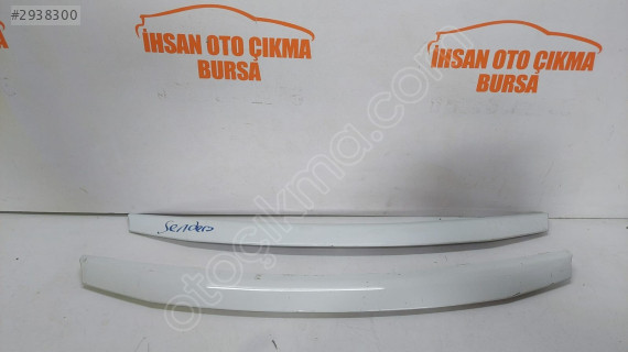 Sandero ön panjur çıtası 623822869r