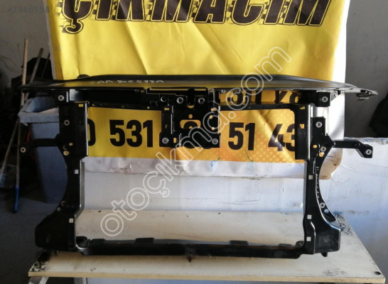 VW Passat B7 Ön Panel Parçası - 3AA805588A