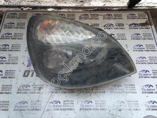 RENAULT CLİO 03-04 SAĞ FAR
