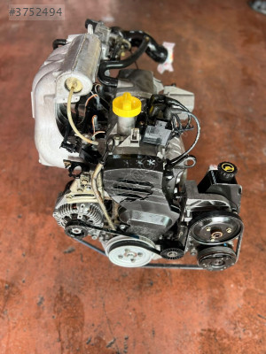 Renault Megane 1 1.6 8V Çıkma Komple Motor Parçası