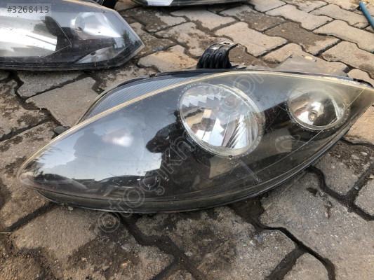 SEAT LEON ORJİNAL ÇIKMA SOL FAR