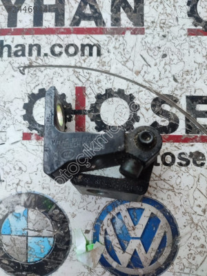 8X0831407A Skoda Superb 2020 sol arka kapı menteşe