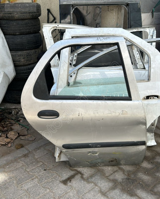 FİAT ALBEA SAĞ ARKA KAPI