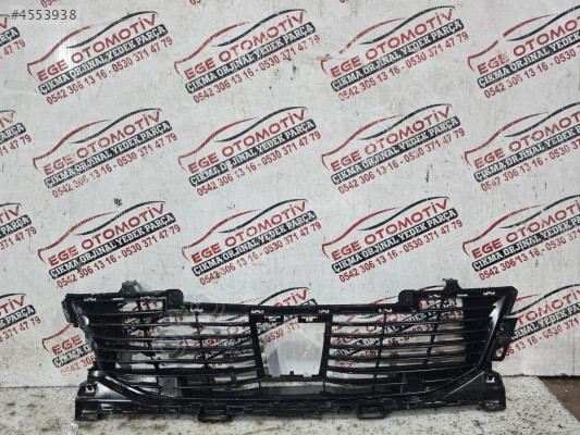 PEUGEOT 2008 ÖN TAMPON ORTA IZGARA ORJINAL