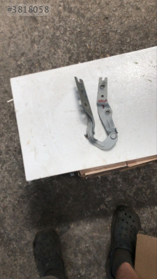 VOLKSWAGEN GOLF 7 kaput menteşesi