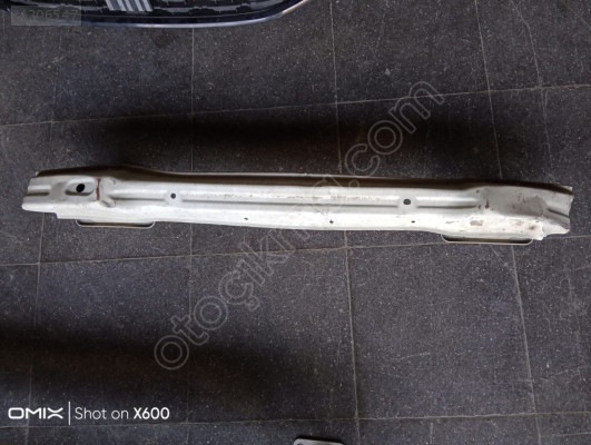 Fiat Linea arka tampon demiri orijinal