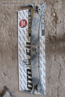 BMC MEGASTAR KAMYONET SİLECEK ALTI BAKALİTLER