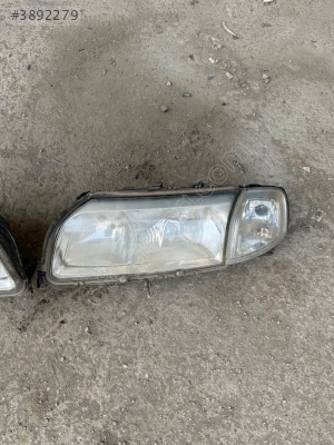 2006 Volvo s80 çıkma sol ön far