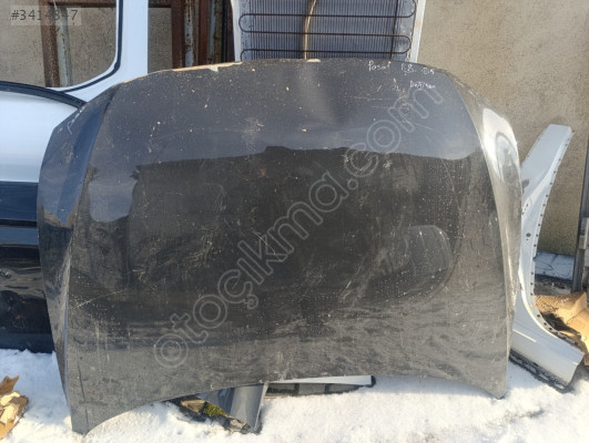 Volkswagen Passat ön motor kaputu