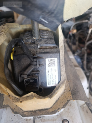 5Q1 713 025AR Octavia vites mekanizması