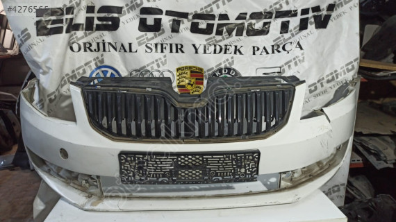 SKODA OCTAVİA ÖN TAMPON 2016