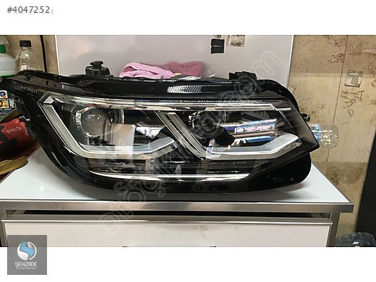 VOLKSWAGEN TİGUAN İQ LED SAĞ FAR ÇIKMA ORJİNAL