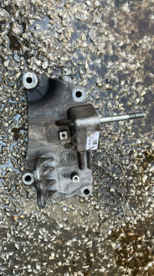 Fiat 1.3 E5 çıkma motor kulağı
