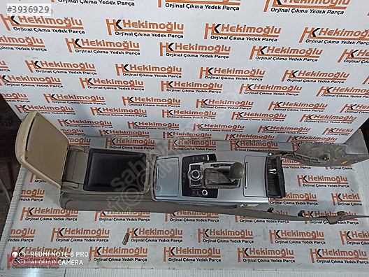 AUDİ A6 05-11 KONSOL ARKA PLASTİK (ÇAKMAKLIK KOLTUKMISITMA DÜĞME