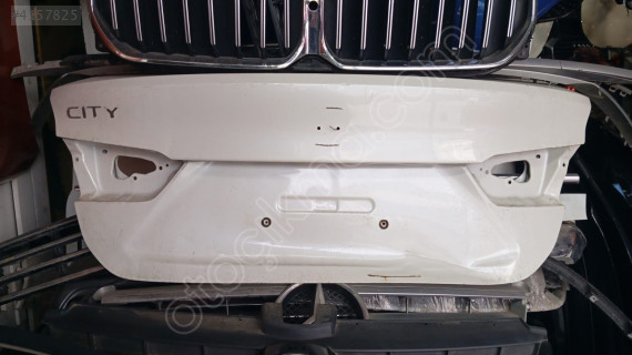 HONDA CİTY BAGAJ KAPAĞI