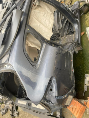 RENAULT KADJAR DEPO KAPAĞI