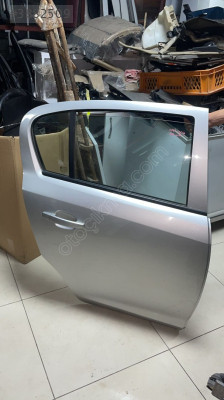 Opel Corsa d sağ arka kapı orijinal