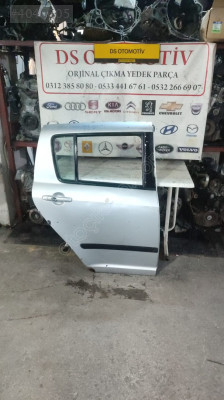 2005-2008 SUZUKİ SWİFT SAĞ ARKA KAPI