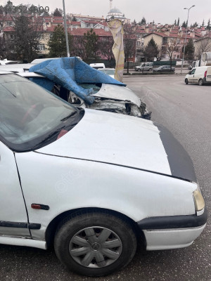 RENAULT R19 SAG ÖN ÇAMURLUK HATASIZ
