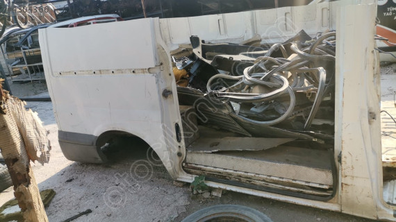 ford transit 2008 kesme sağ arka çamurluk (kısa şasi) (son fiyat)