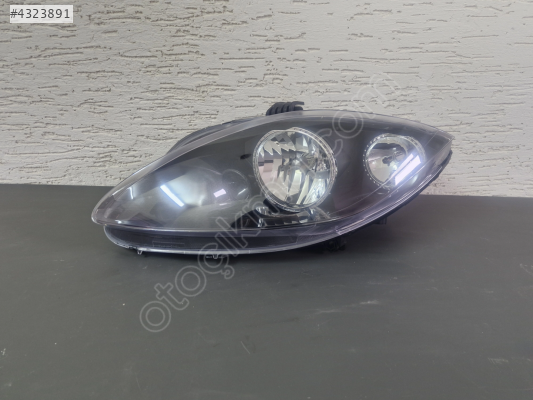 SEAT LEON SOL ÖN FAR SIFIR 2009-2012