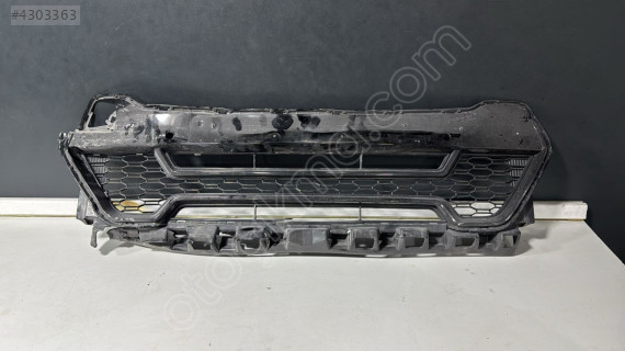 BMW X1 U11 ÖN TAMPON ORTA IZGARA