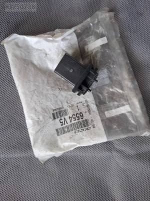 Peugeot bagaj buton 6554V5 6554.V5