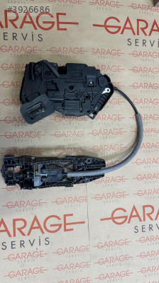 SAĞ ARKA KAPI KİLİDİ SKODA SUPERB 45840180