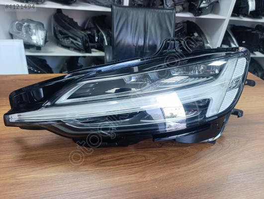 VOLVO S60 SOL FAR 19/25 ORJİNAL ÇIKMA