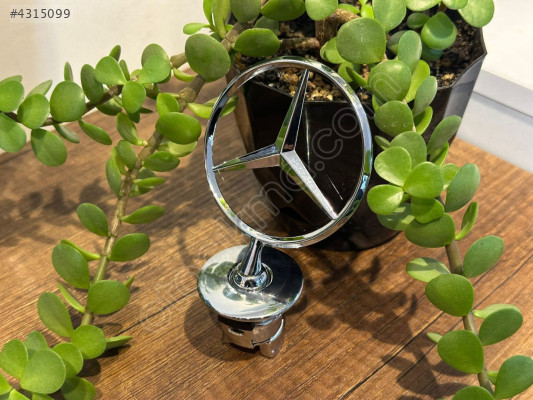 W212 MOTOR KAPUTU ARMASI YILDIZI SIFIR