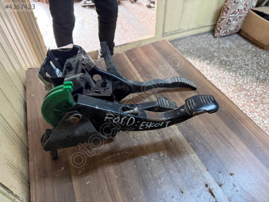 FORD ESCORT DEBRİYAJ PEDALI , FORD ESCORT GAZ PEDALI 5.ÜRÜN