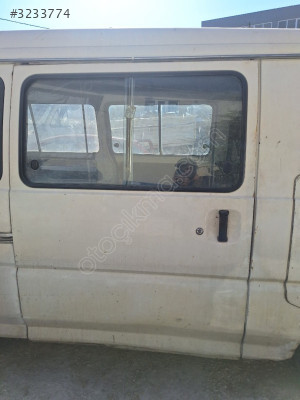 Orjinal Hatasız Mitsubishi L300 Sağ Orta Kapı