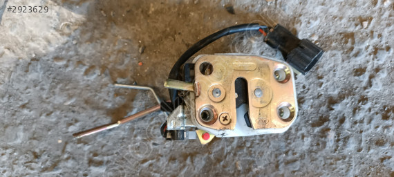 Kia Rio kapı kilidi