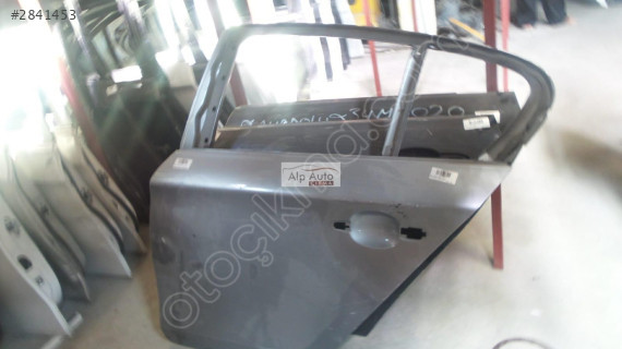 BMW F30 3 SERİSİ ÇIKMA SOL ARKA KAPI