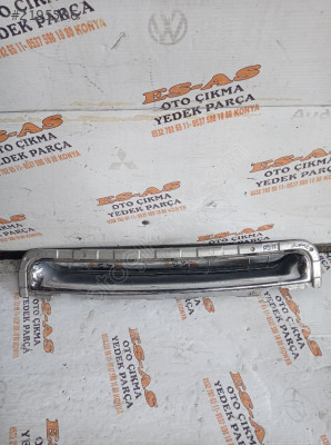 Renault Fluence Çıkma Ön Tampon Panjuru 2009-2012