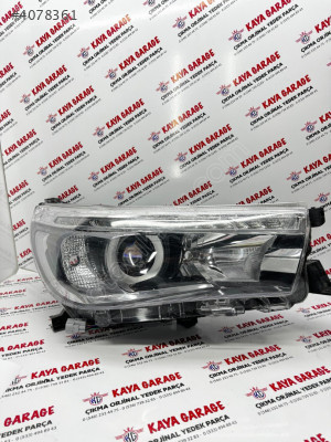 LED'li Toyota Hilux Sağ Far Mercekli - Oto Çıkma Parçalar