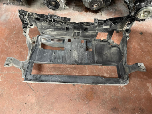 Renault Megane 4 1.5 DCİ Otomatik Adblue Ön Panel