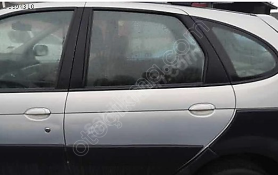 RENAULT SCENIC SOL ARKA KAPI AZ HASARLI RENK TAMPON KAPUT