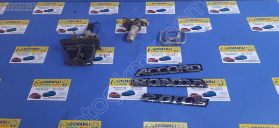 Honda Accord Bagaj kilidi ve Yazıları