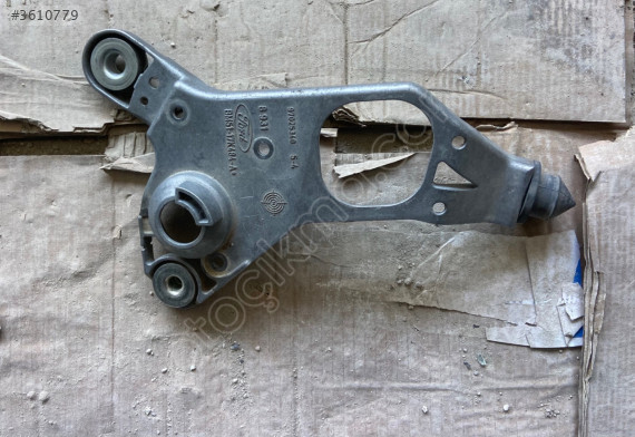 FORD FOCUS 3/3.5/SİLECEK MOTOR BAĞLANTISI SAĞ