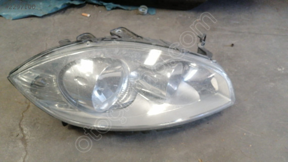 fiat linea sağ far