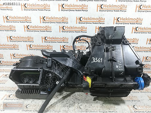 VW CADDY KALORİFER KAZANI VE MOTORU (ÇATLAK MEVCUT) 1K1 820 303