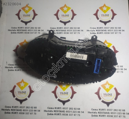 AUDI A3 CIKMA GOSTERGE SAATI 8P0920982M