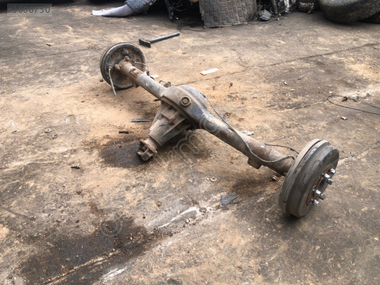 ISUZU DMAX DEFRANSİYEL 4*2