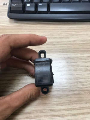 CAM AÇMA DÜĞMESİ FORD RANGER BT50 06- ÖN SAĞ