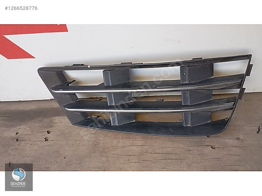 AUDİ A4 SAĞ SİS ÇERÇEVESİ